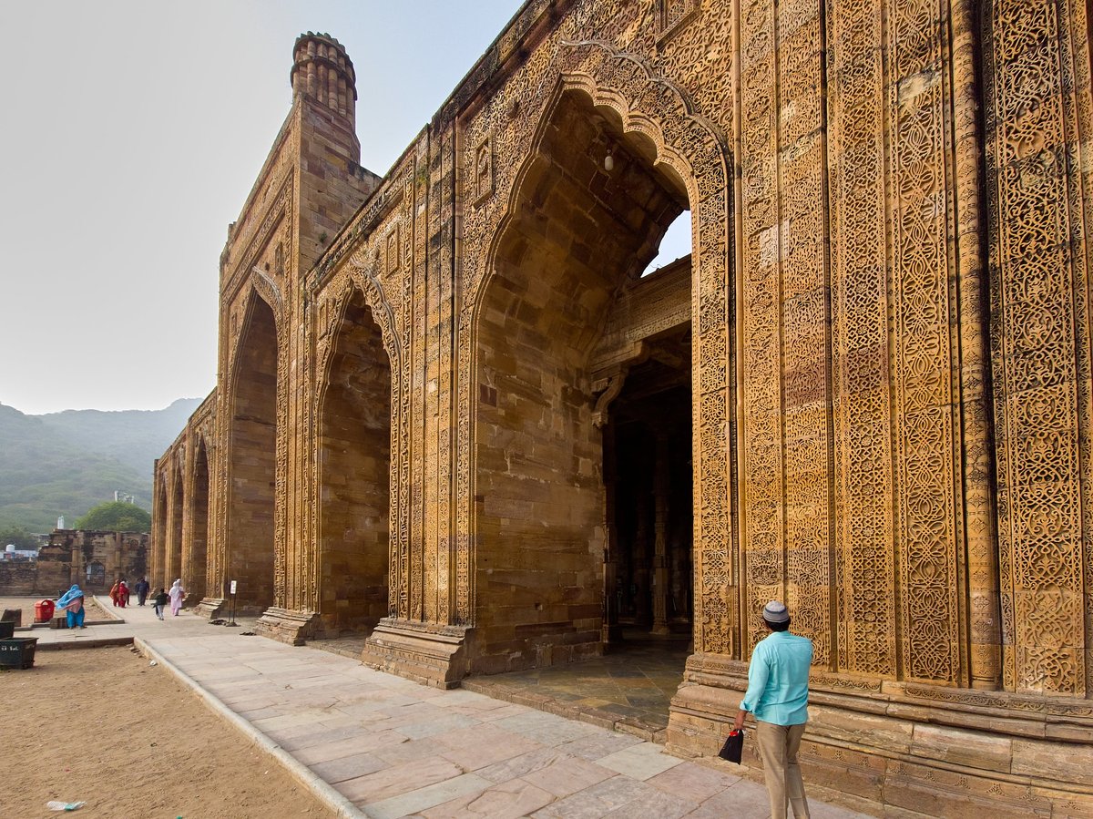 Arched entrance of Adhai Din Ka Jhonpra mosque in Ajmer